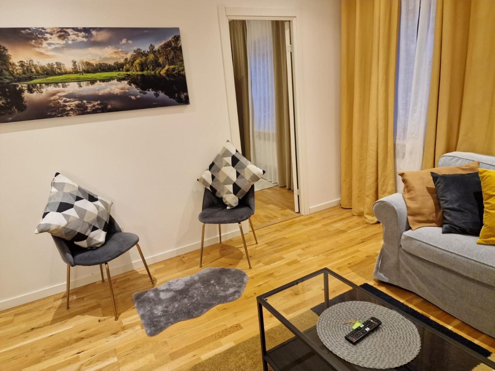 Noah Longstay Apartment Västerås Esterno foto