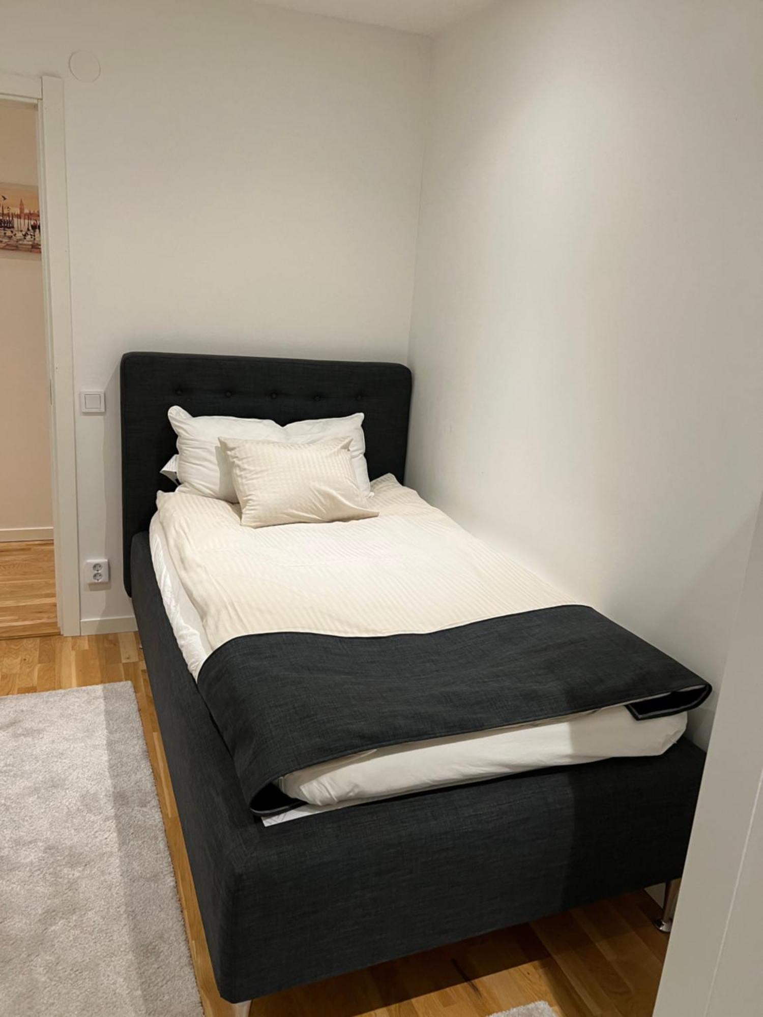 Noah Longstay Apartment Västerås Esterno foto