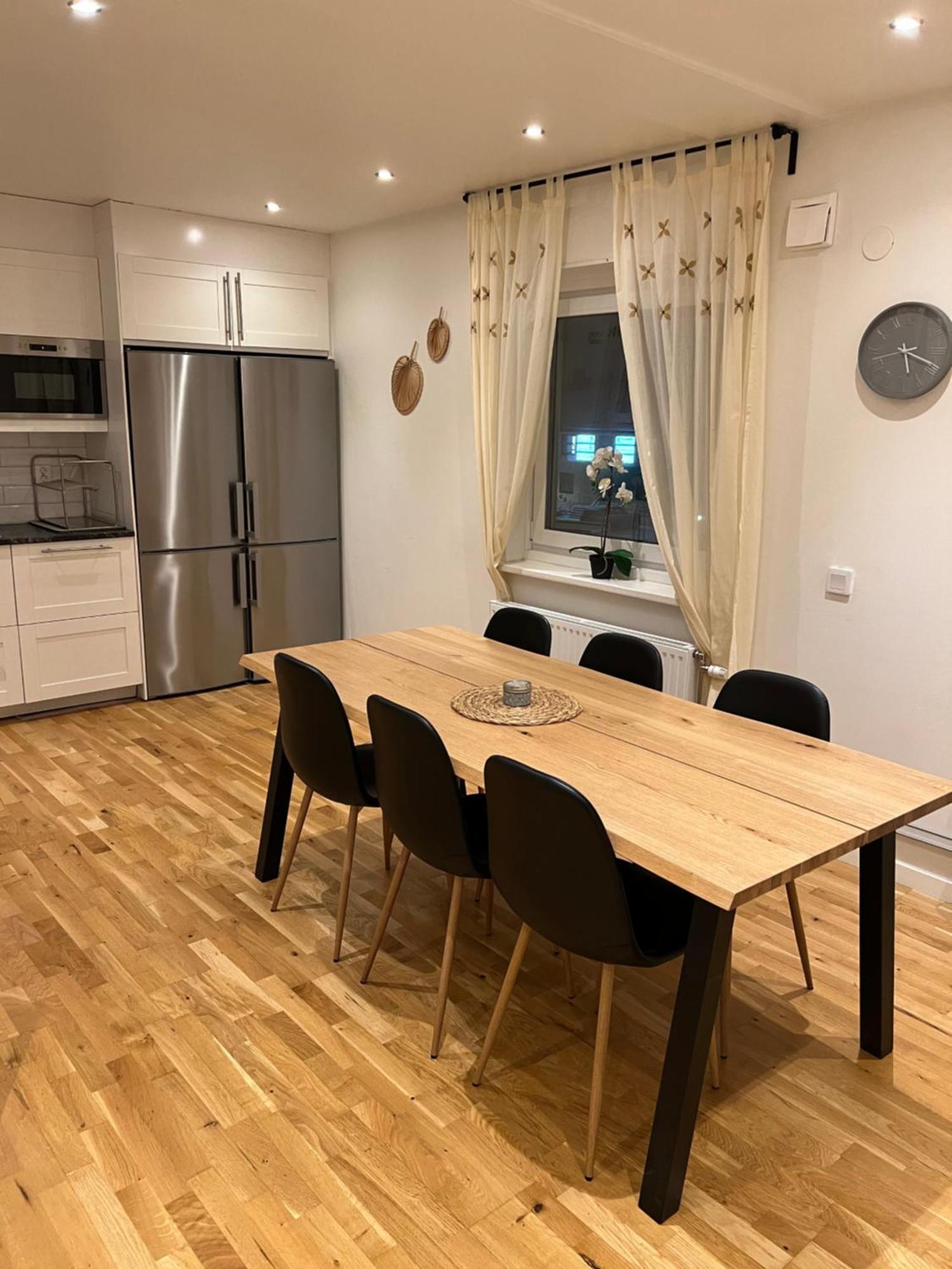 Noah Longstay Apartment Västerås Esterno foto