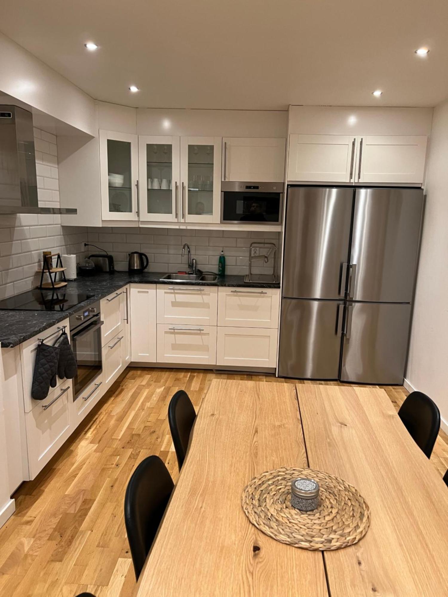 Noah Longstay Apartment Västerås Esterno foto