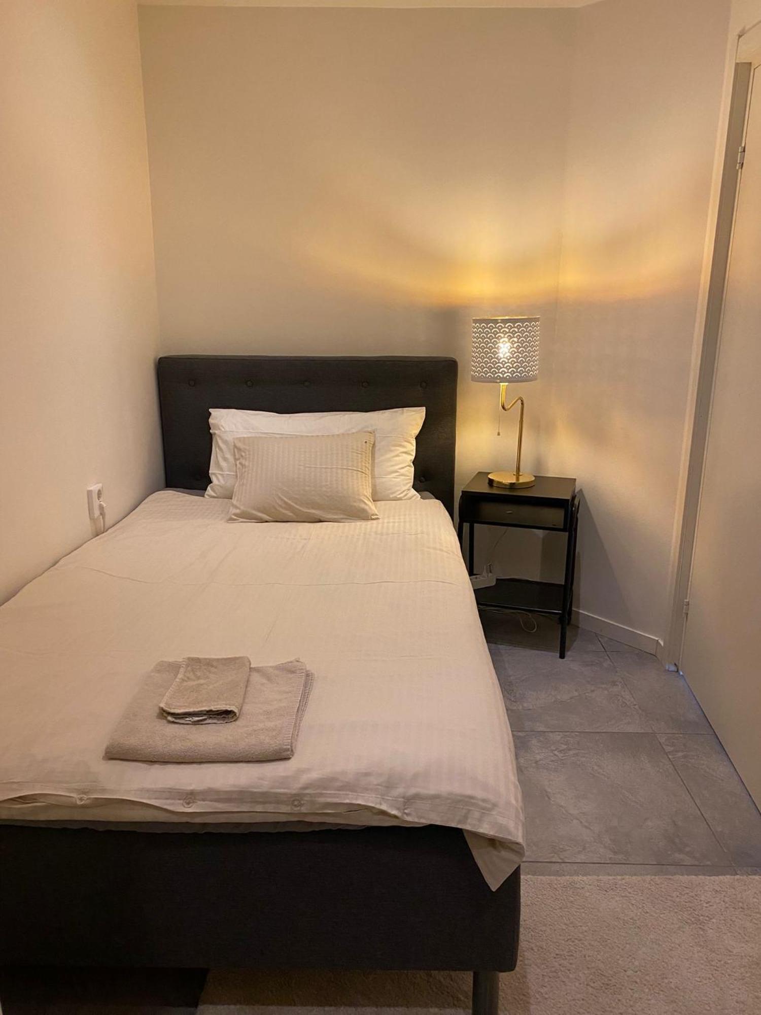 Noah Longstay Apartment Västerås Esterno foto